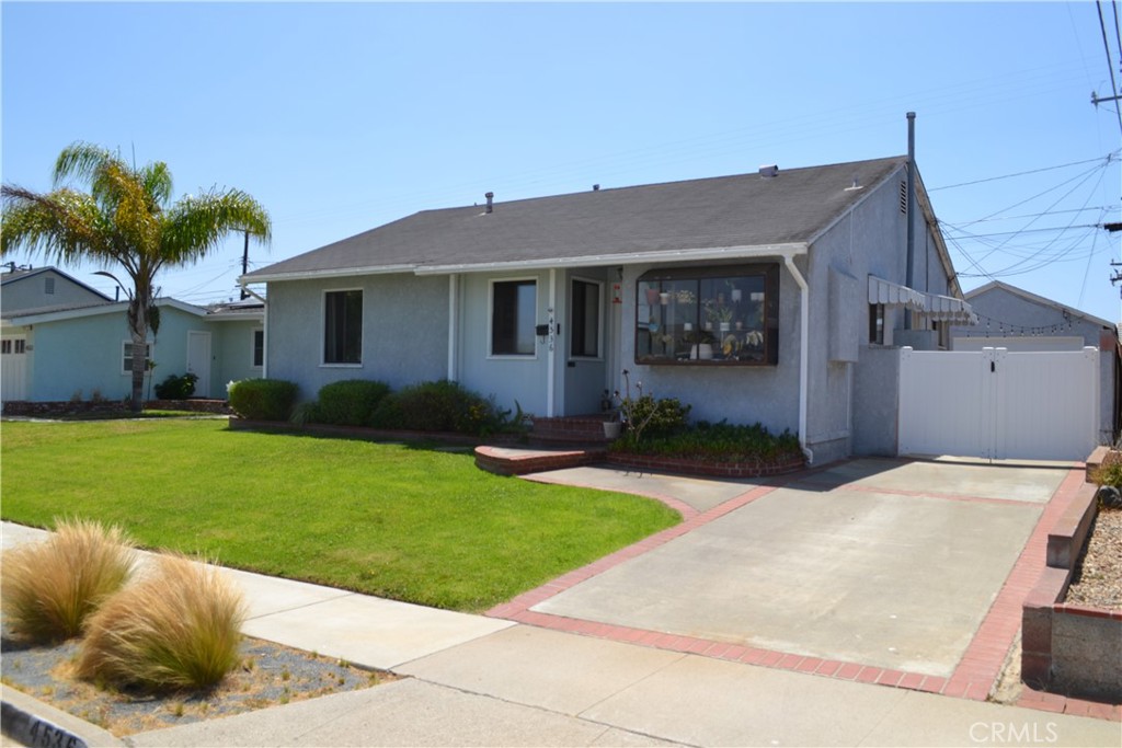 4536 Toucan Property Photo 1