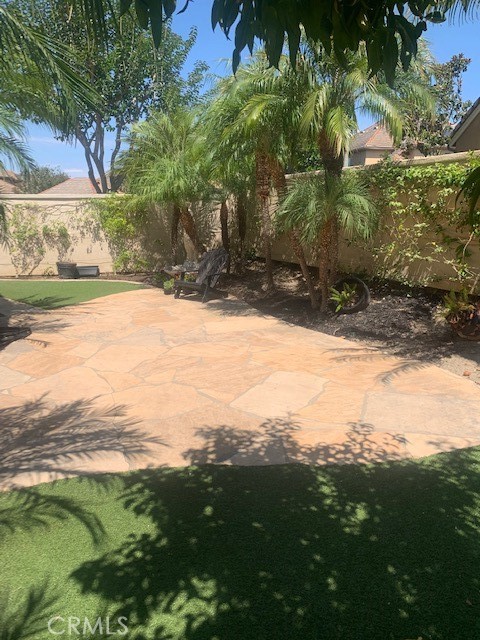 18 Menton Property Photo 26