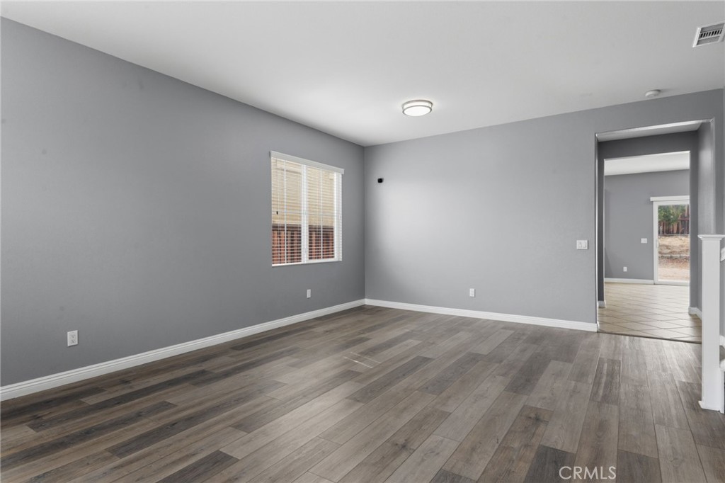 13239 Placentia Street Property Photo 4