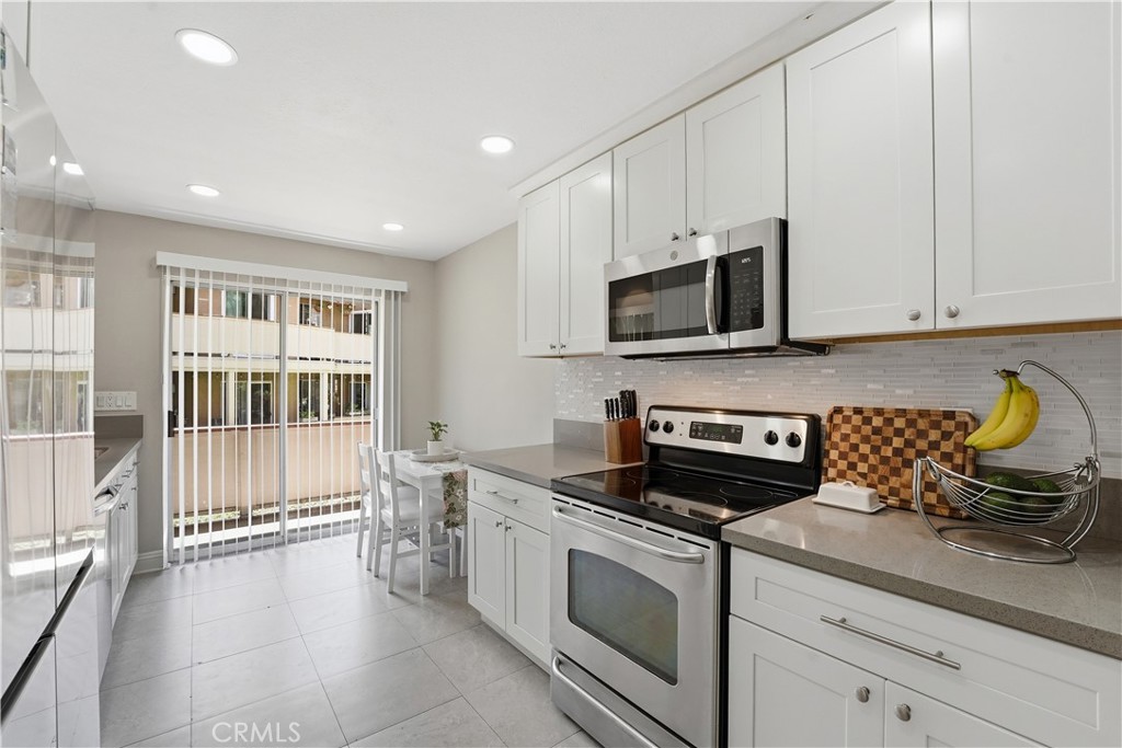 5025 D Twilight Canyon Property Photo 11