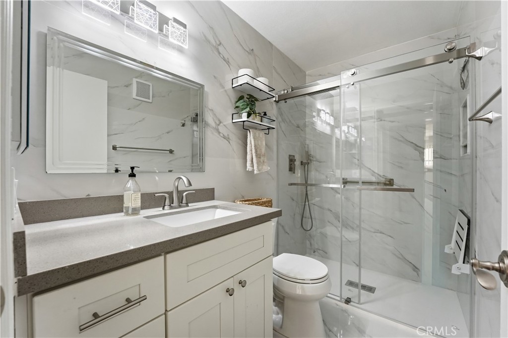 5025 D Twilight Canyon Property Photo 15