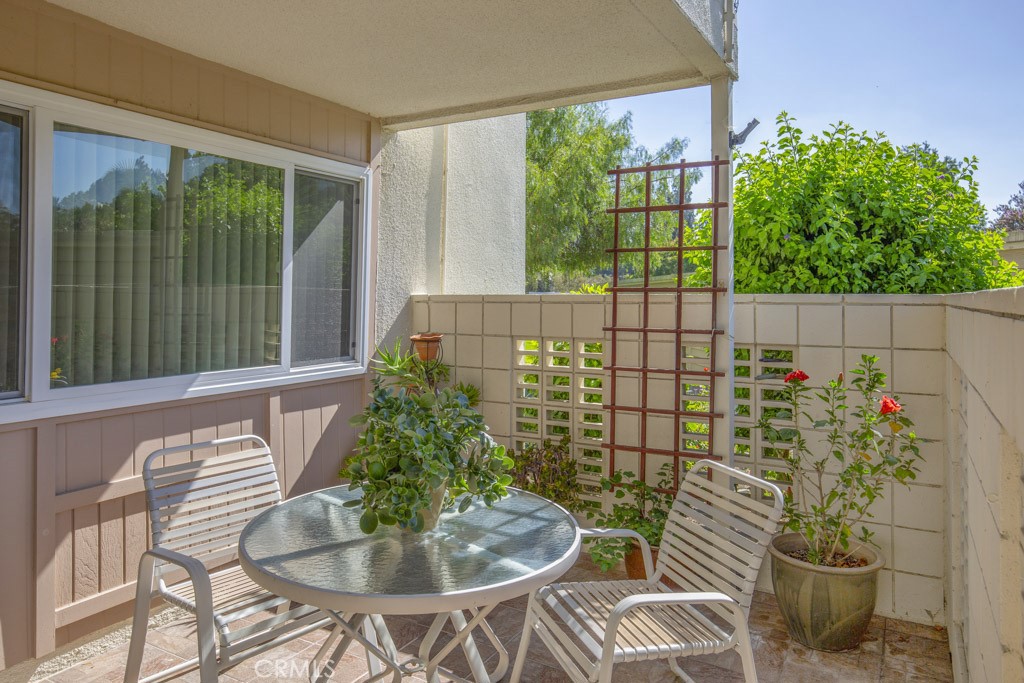 184 Avenida Majorca C Property Photo 3