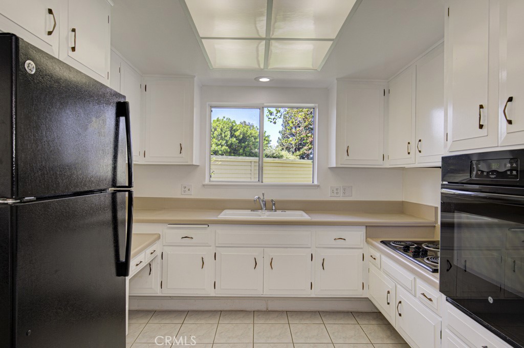 184 Avenida Majorca C Property Photo 12