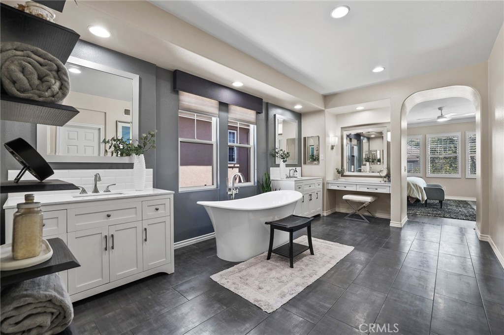 14 Buellton Property Photo 28