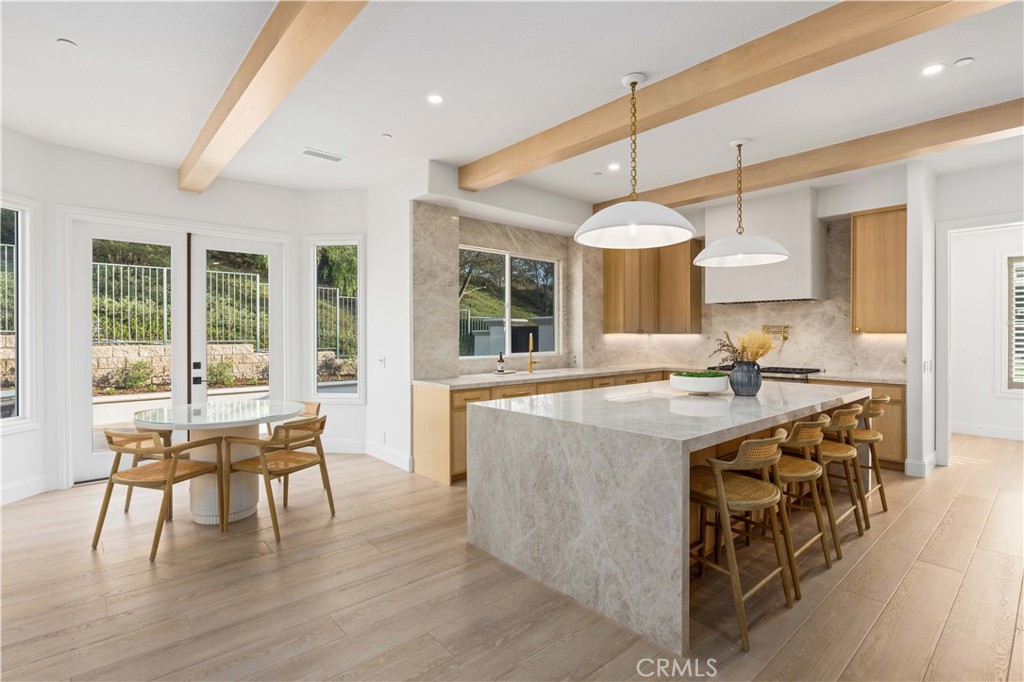 6 Shale Property Photo 15