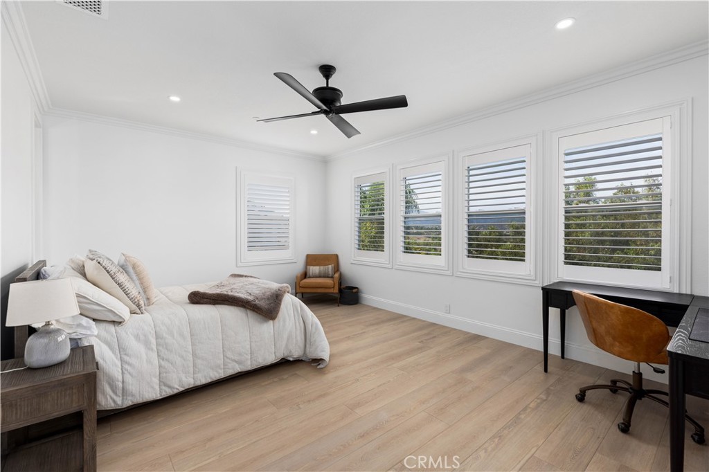 6 Shale Property Photo 36