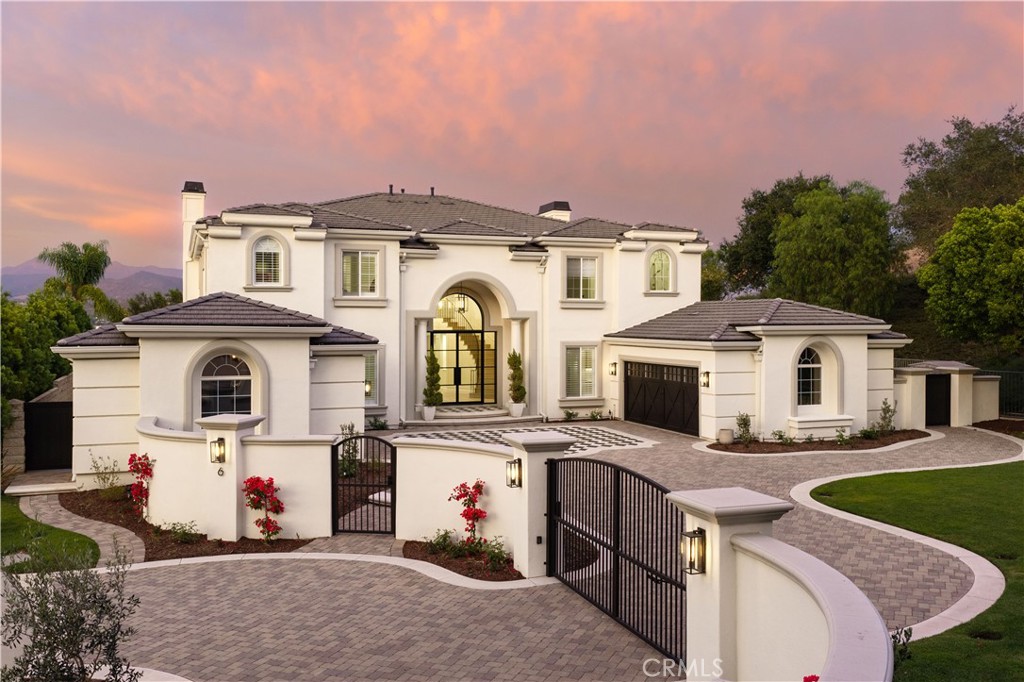 6 Shale Property Photo 43
