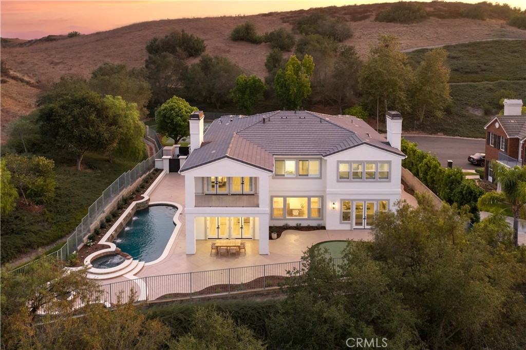 6 Shale Property Photo 58