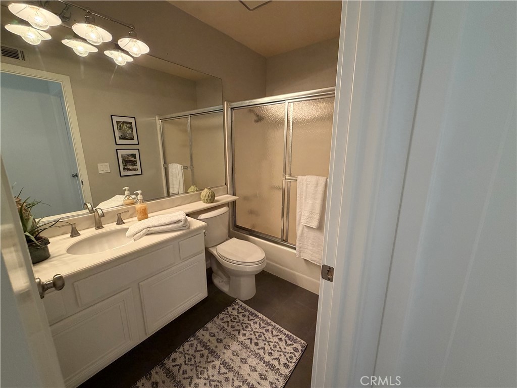 121 Sandcastle Property Photo 15