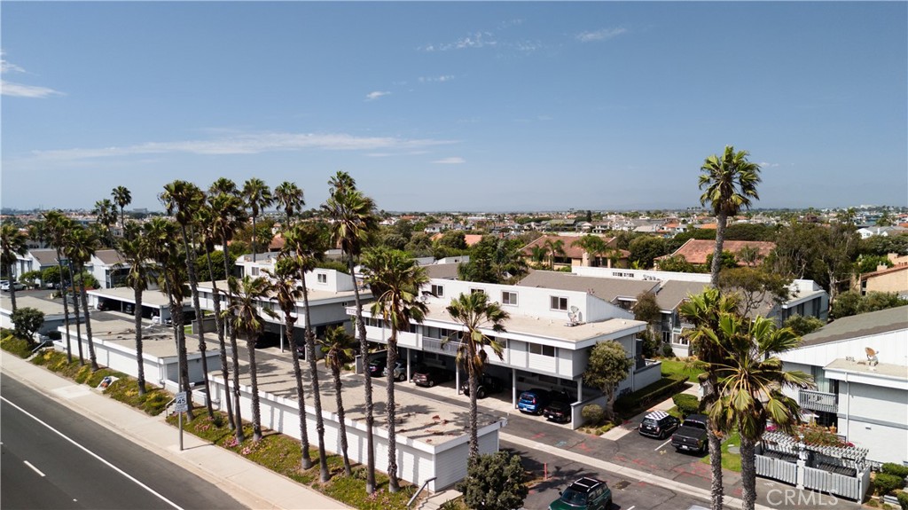 16962 Pacific Coast 201 Property Photo 3