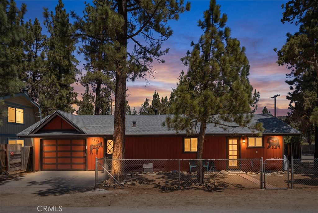 2099 4th Lane Property Photo 1