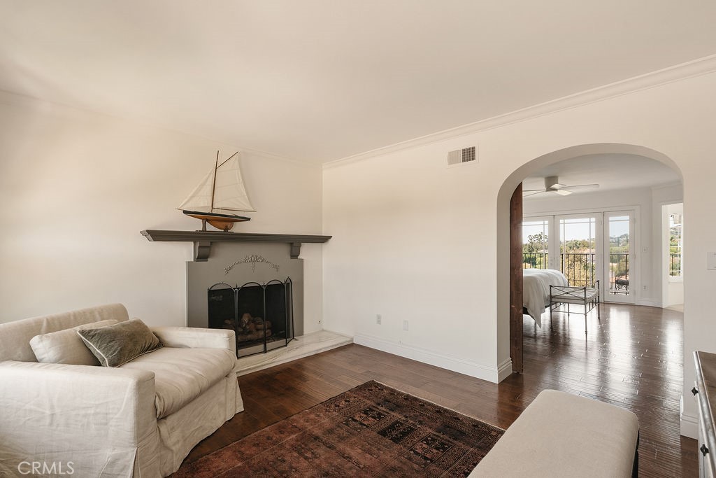 9781 Crestview Circle Property Photo 16
