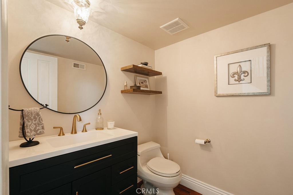 9781 Crestview Circle Property Photo 23