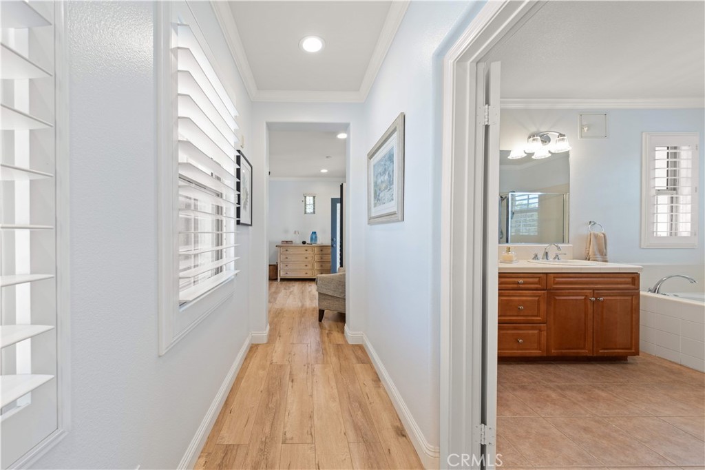 111 Chantilly Property Photo 35