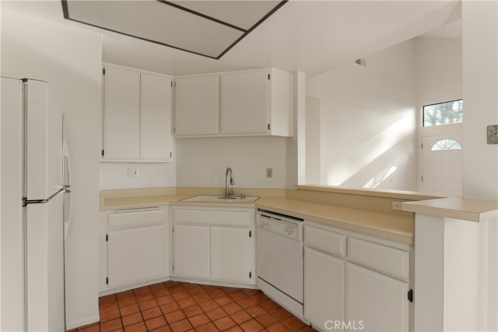 5722 E Stillwater Avenue 84 Property Photo 13