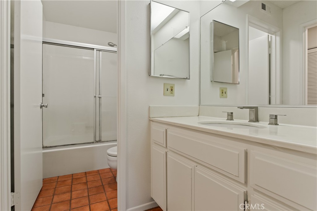 5722 E Stillwater Avenue 84 Property Photo 23