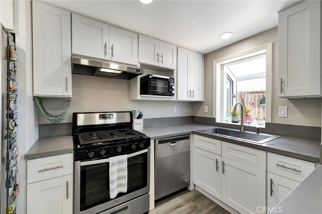 1209 Alabama Street Property Photo 12