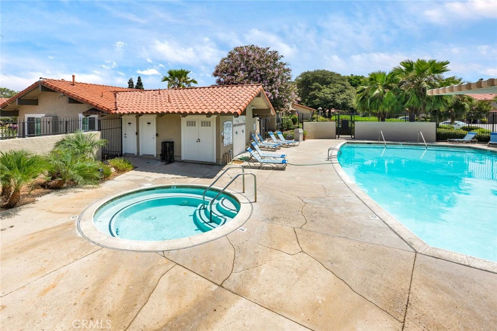 1436 Via Cortez Property Photo 32