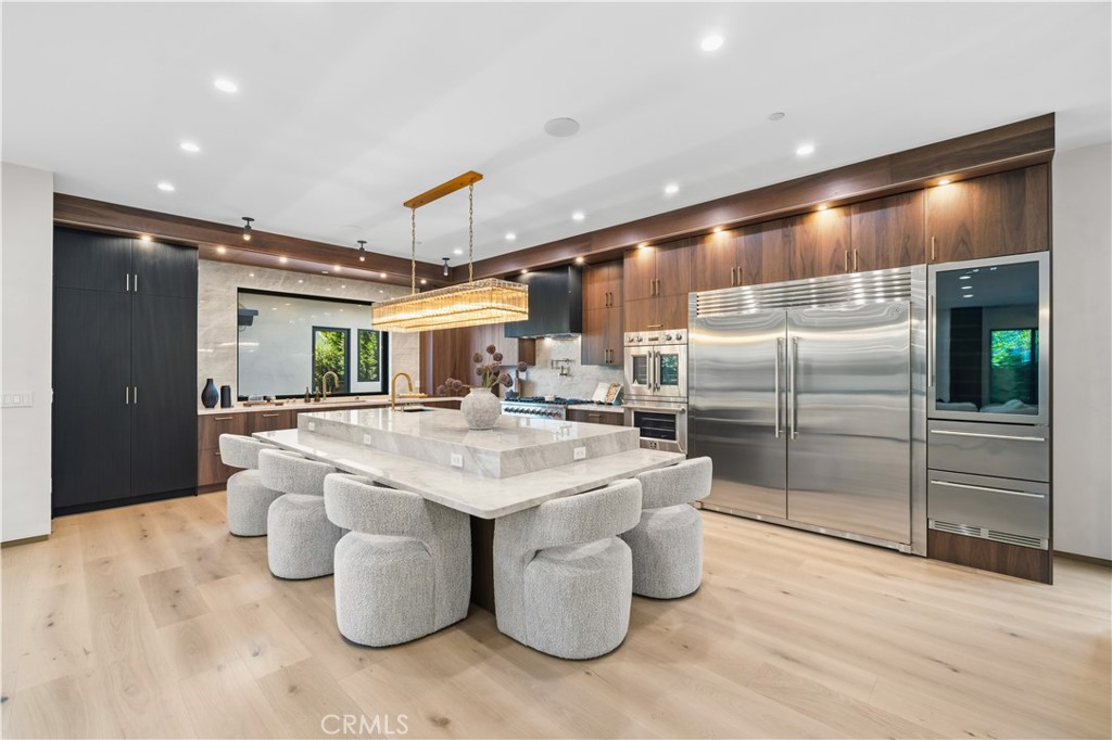 4842 Fulton Avenue Property Photo