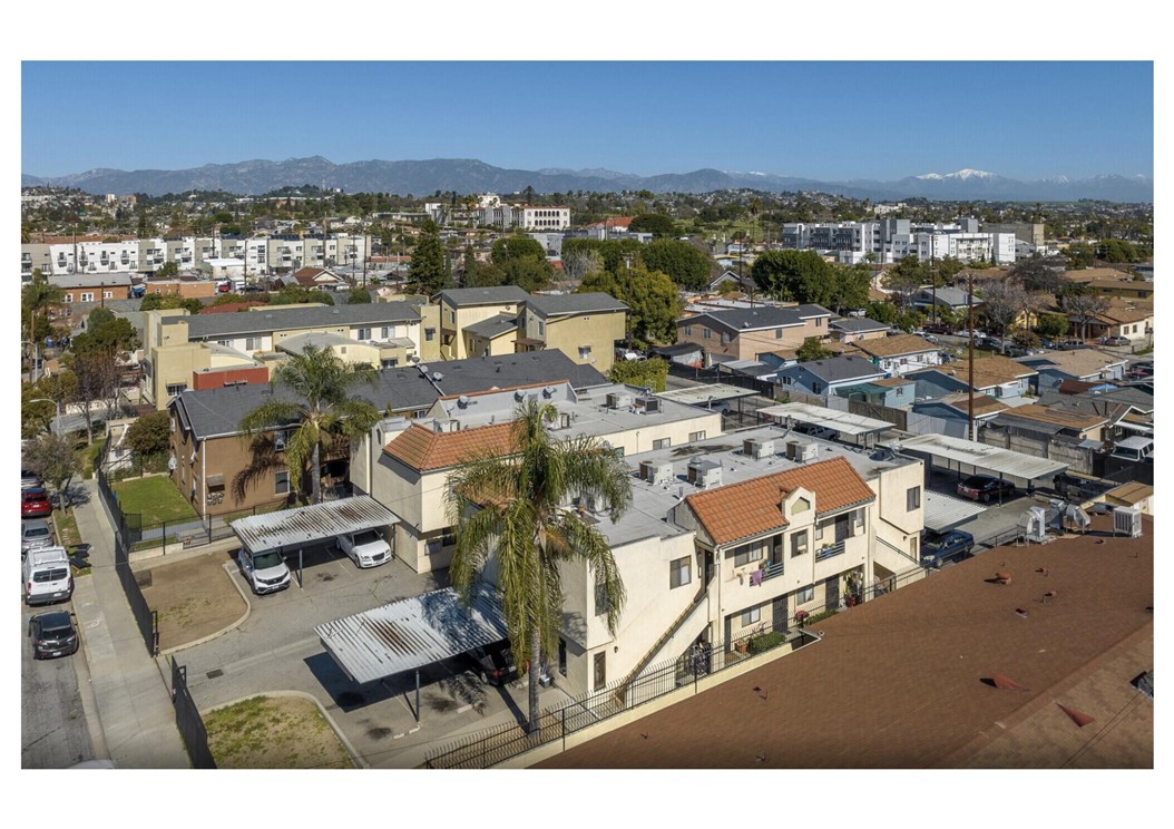 1006 S Record Property Photo 13