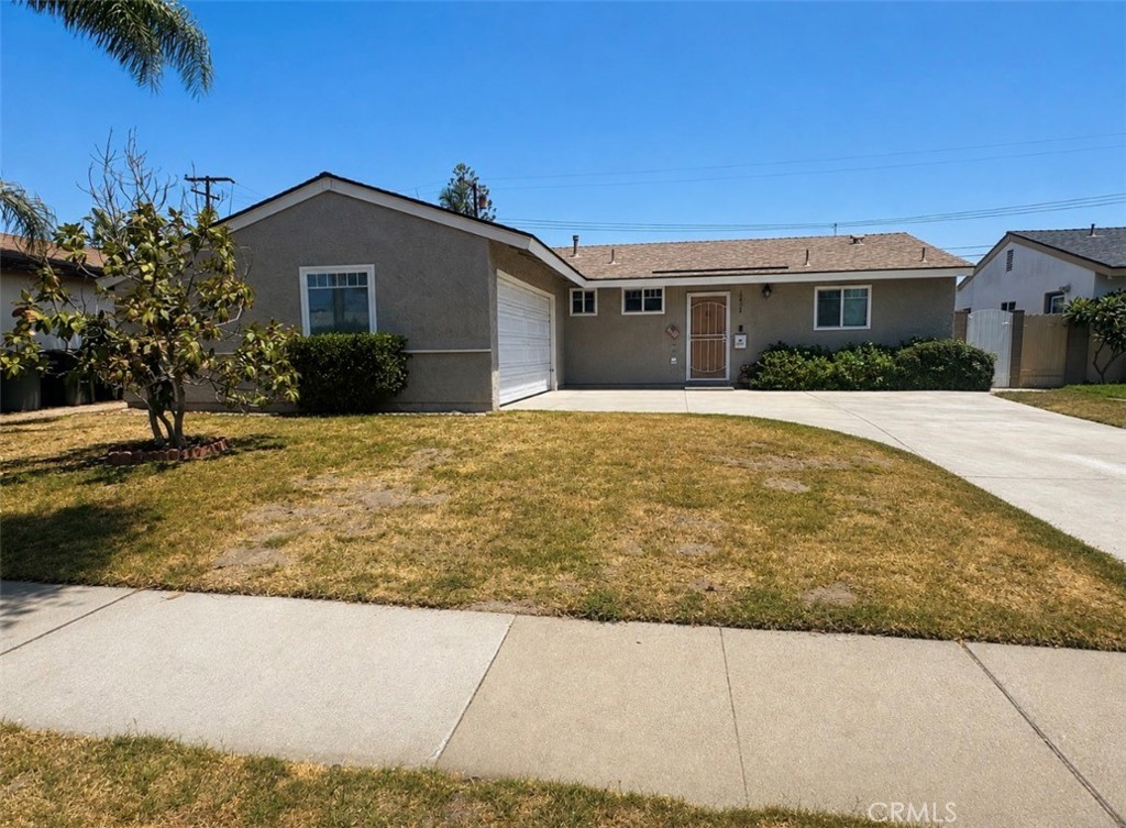 10324 Lorinda Property Photo 1