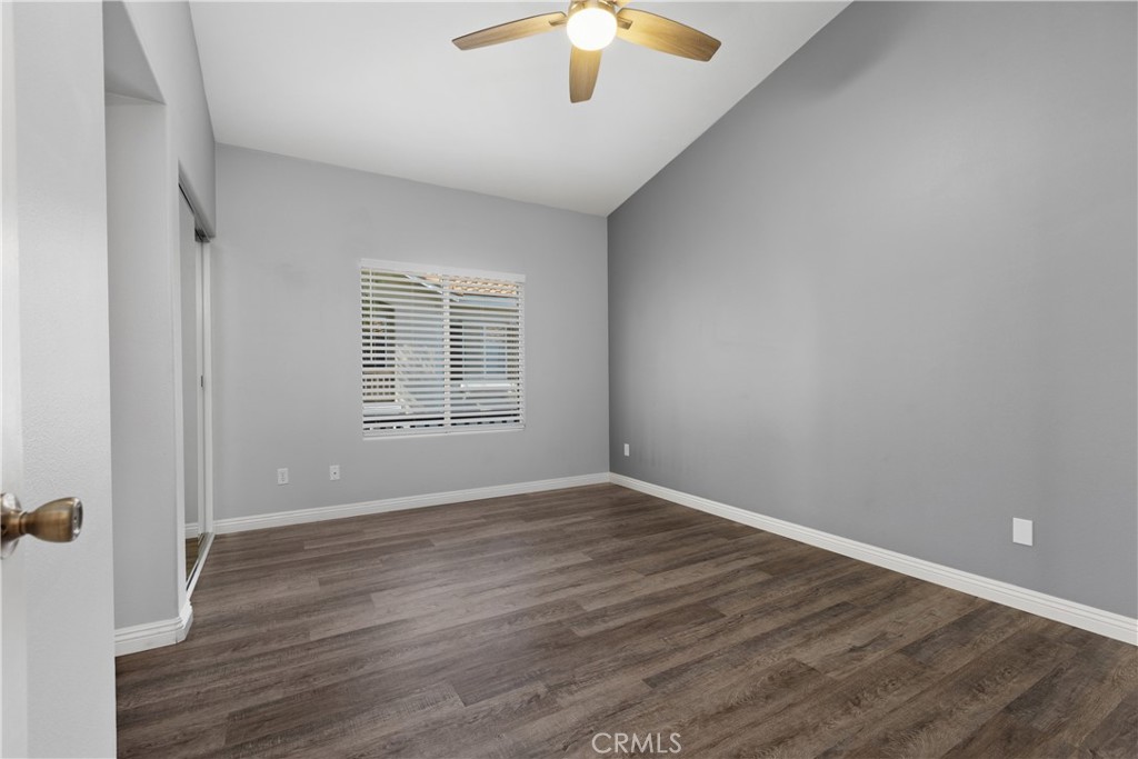 230 California Court Property Photo 22
