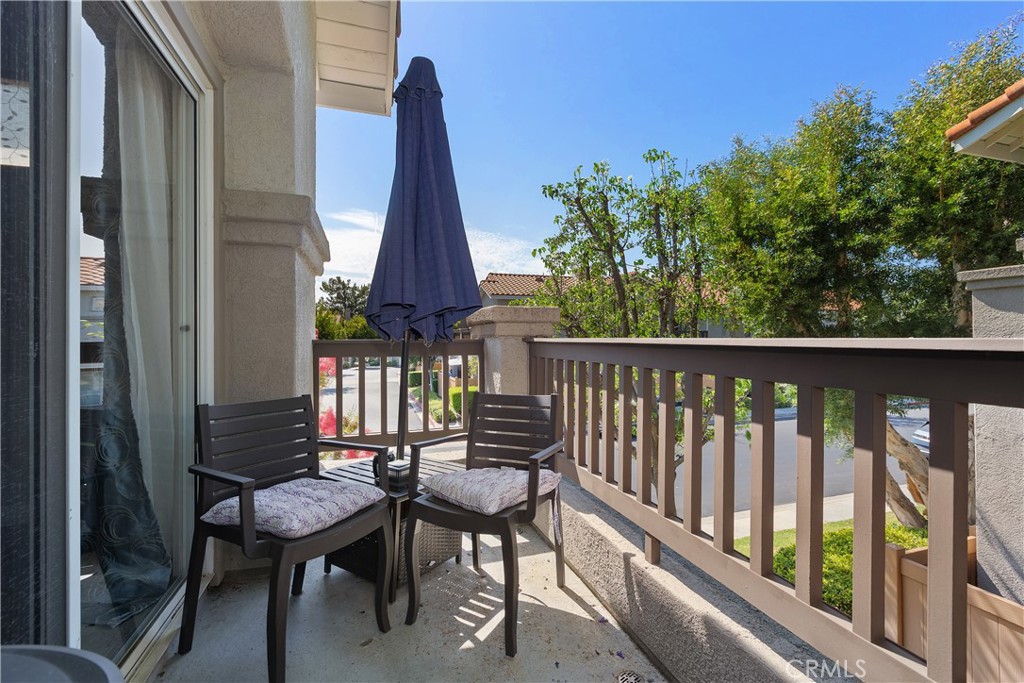 230 California Court Property Photo 24