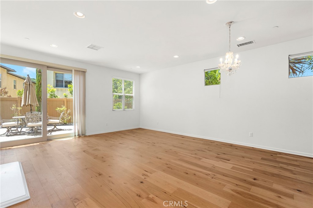 28277 Via Del Mar Property Photo 8