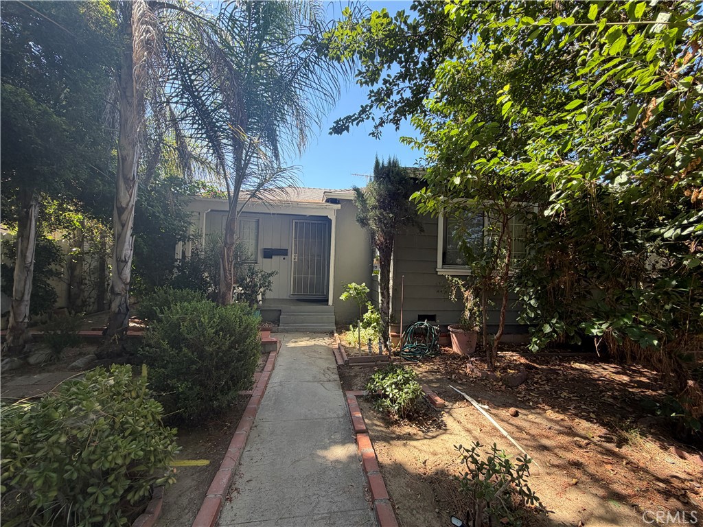 18750 Nordhoff Property Photo 5