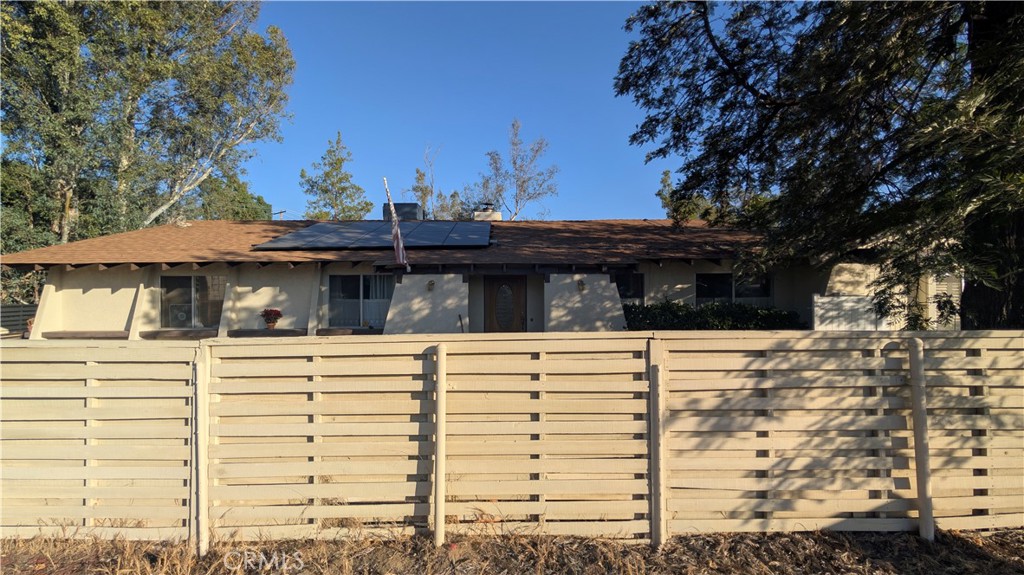 42151 Crest Property Photo 2