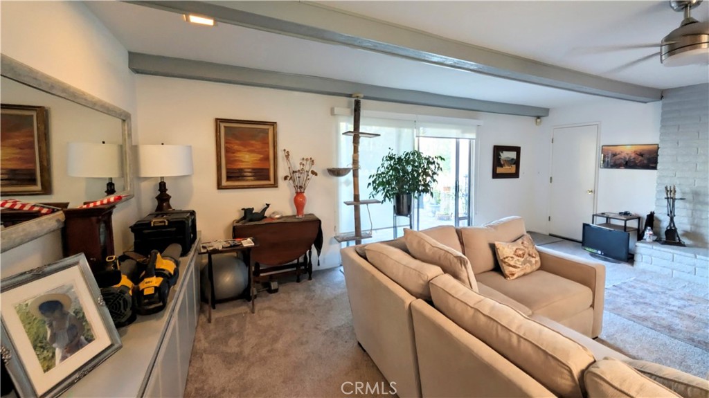 42151 Crest Property Photo 9