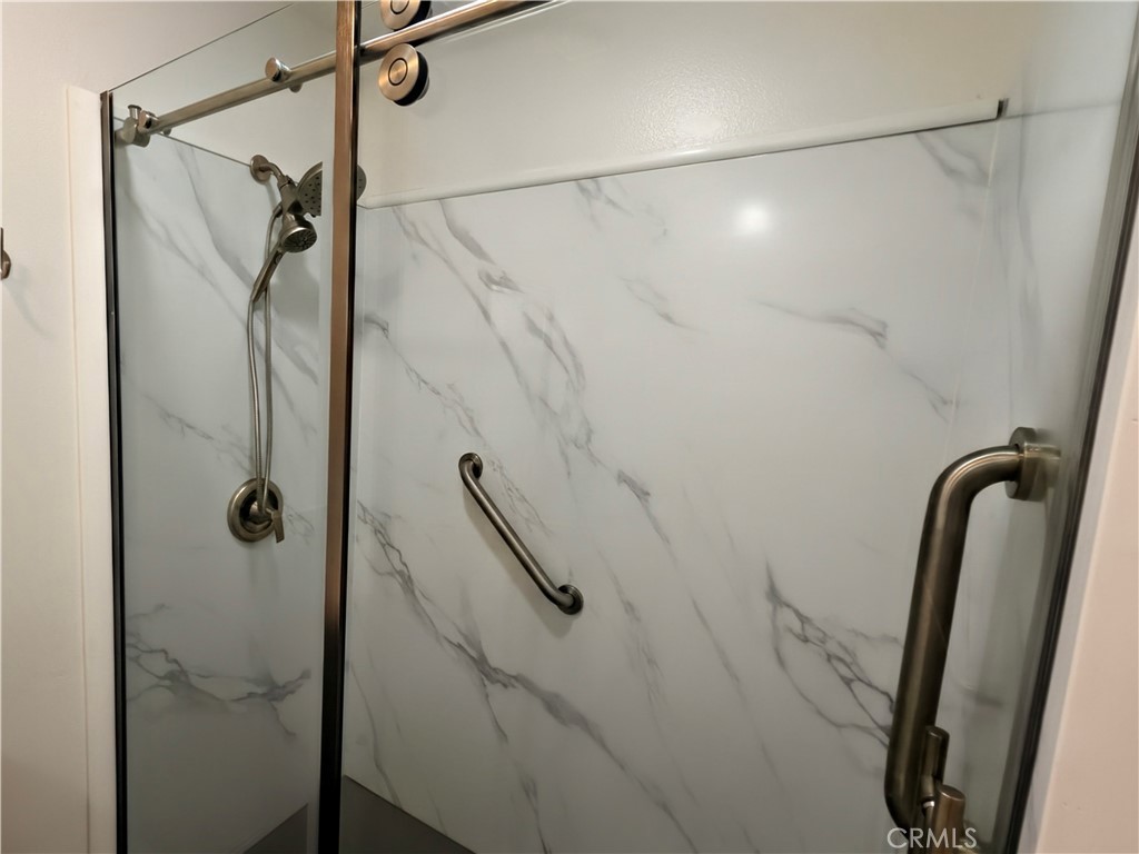 42151 Crest Property Photo 14