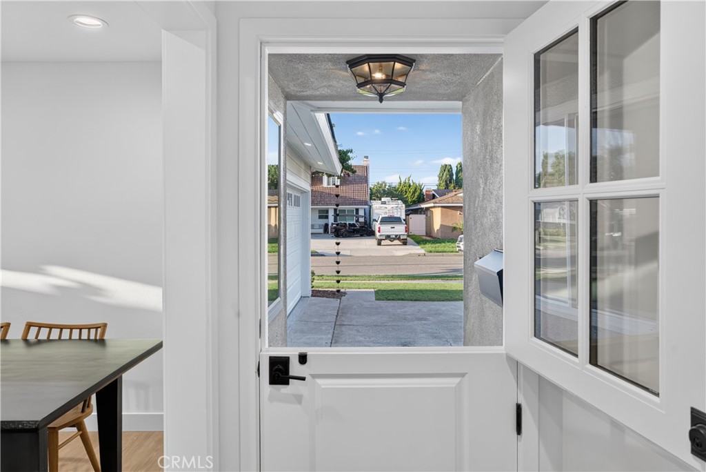 5382 Christal Property Photo 37