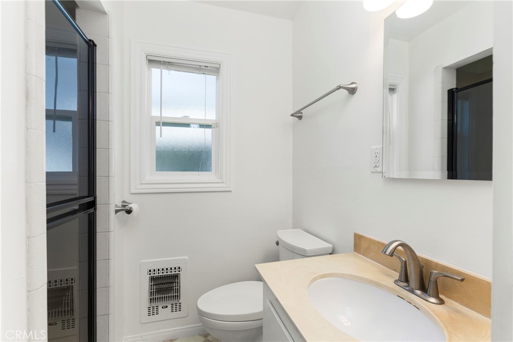 3238 W Ravenswood Property Photo 11