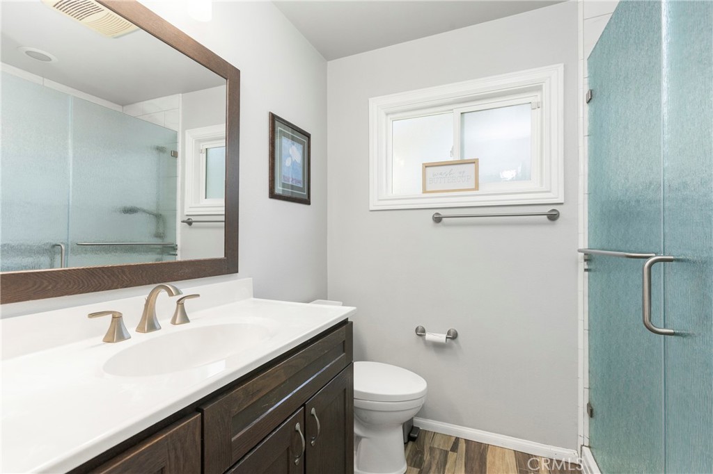 3238 W Ravenswood Property Photo 14