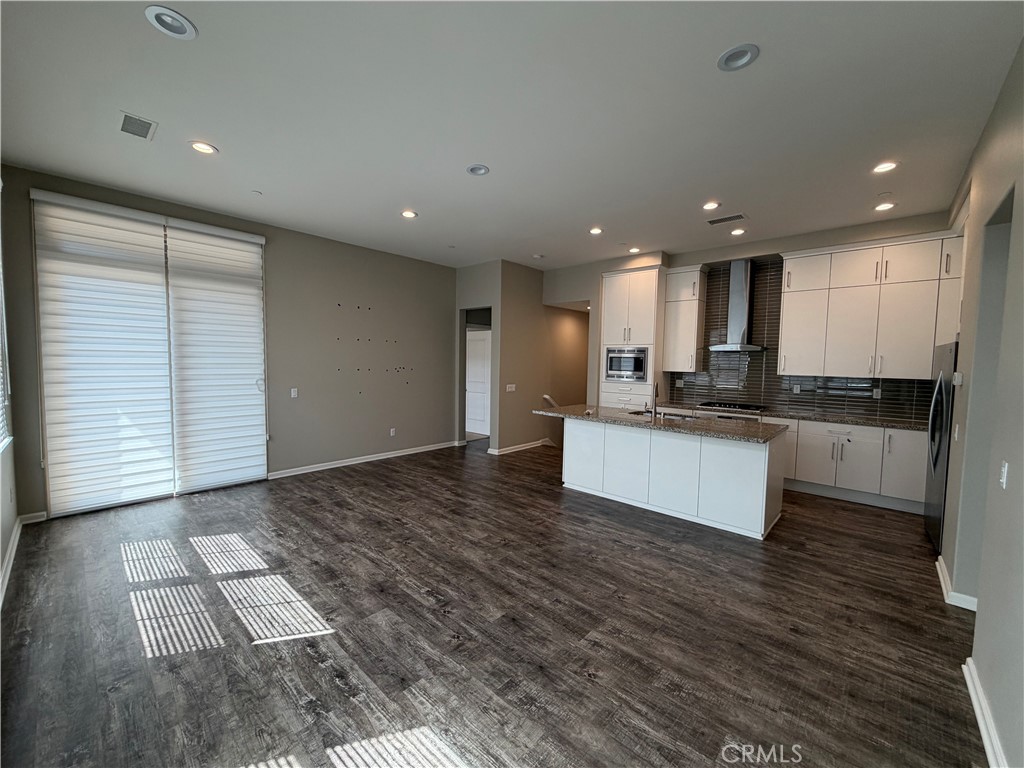 178 Outwest Property Photo 5