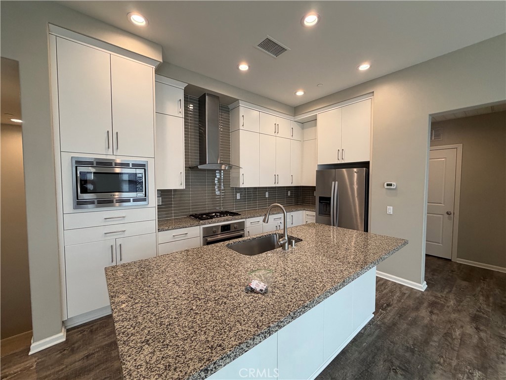 178 Outwest Property Photo 6