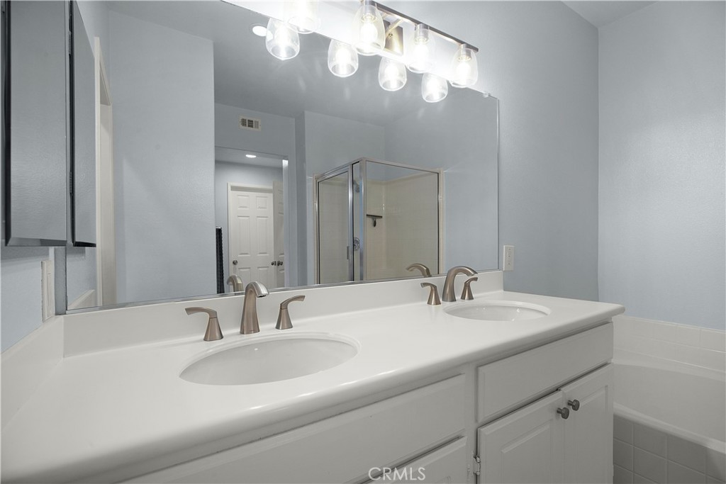 7 Herrick St Property Photo 16
