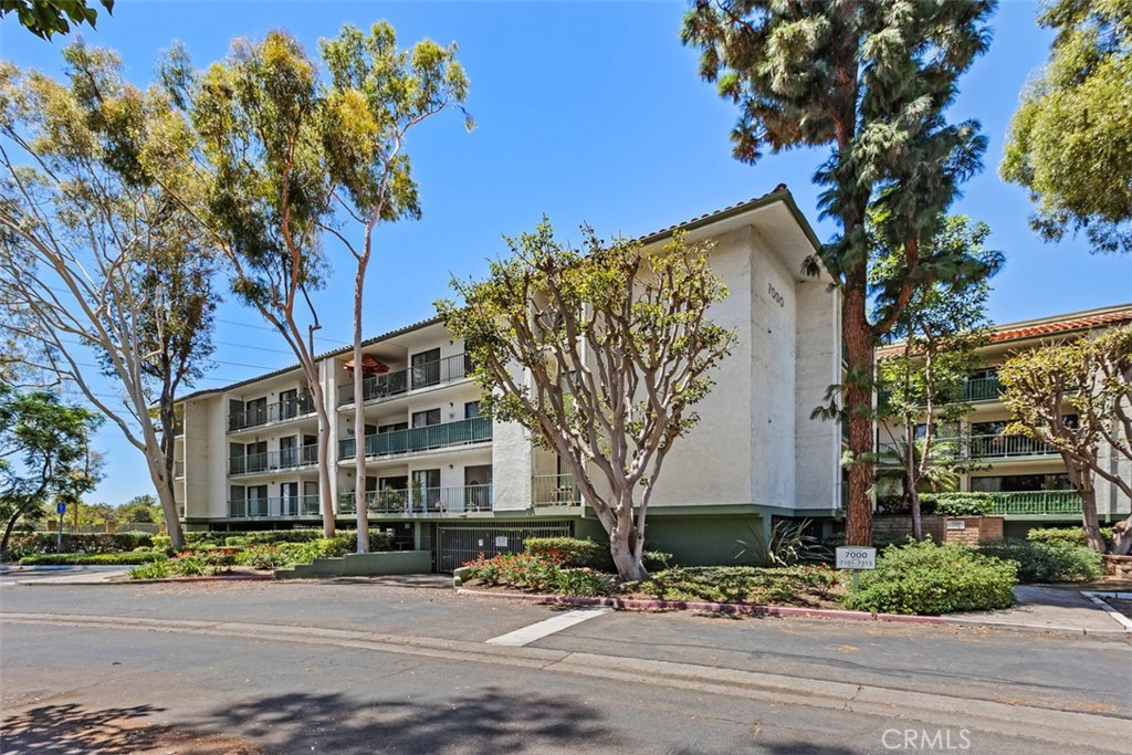7215 Apricot Property Photo 1