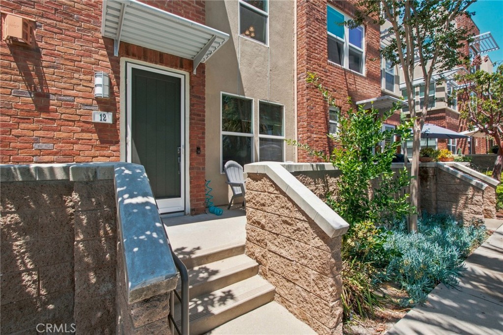 12 Midtown Property Photo 1