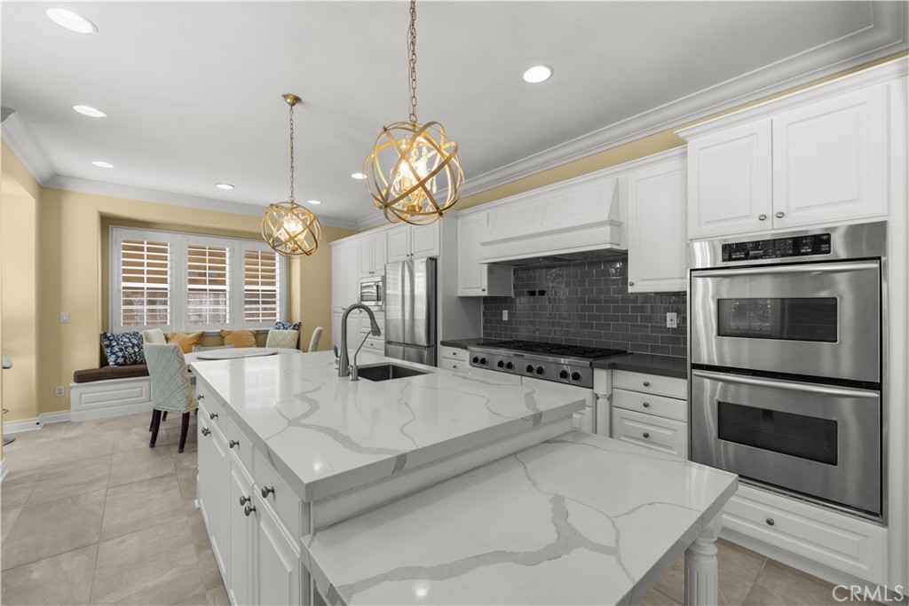 52 Winding Way Property Photo 10