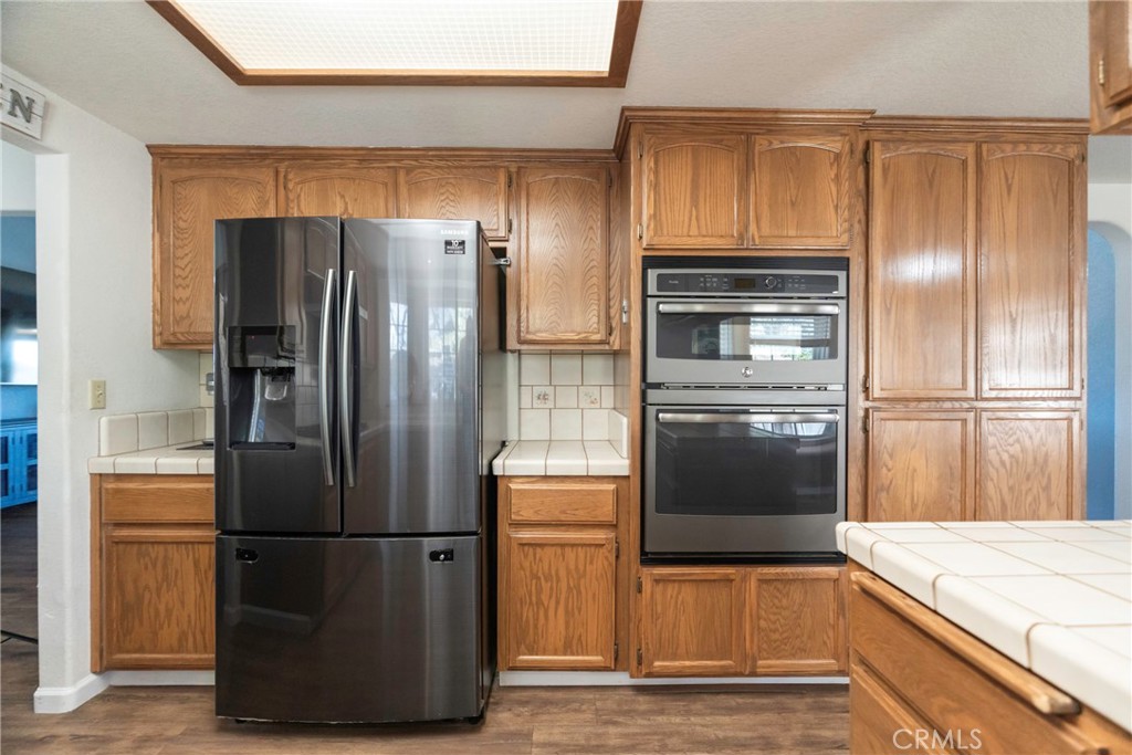 27100 Barkes Property Photo 23