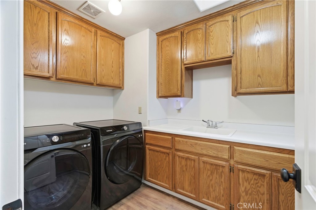 27100 Barkes Property Photo 27