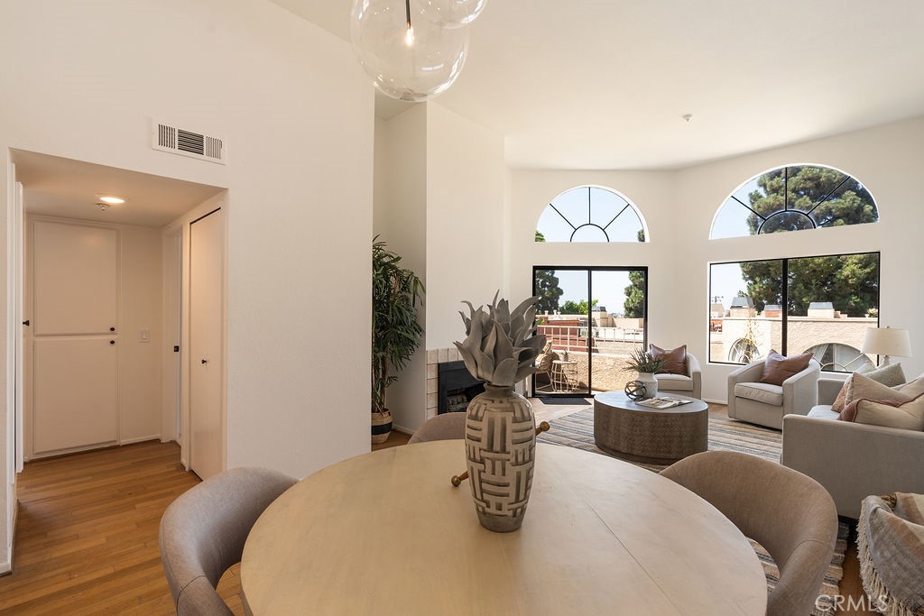 550 Orange 421 Property Photo 6