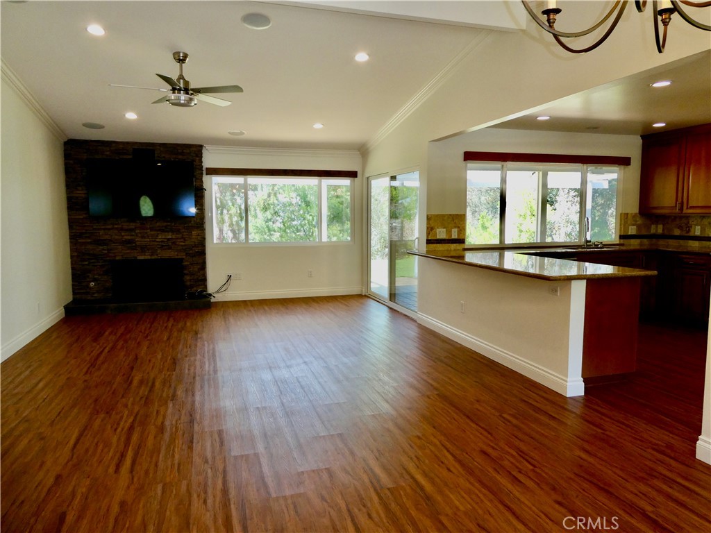 23531 Via Murillo Property Photo 9