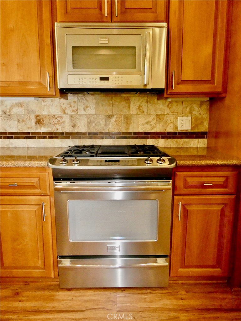 23531 Via Murillo Property Photo 16