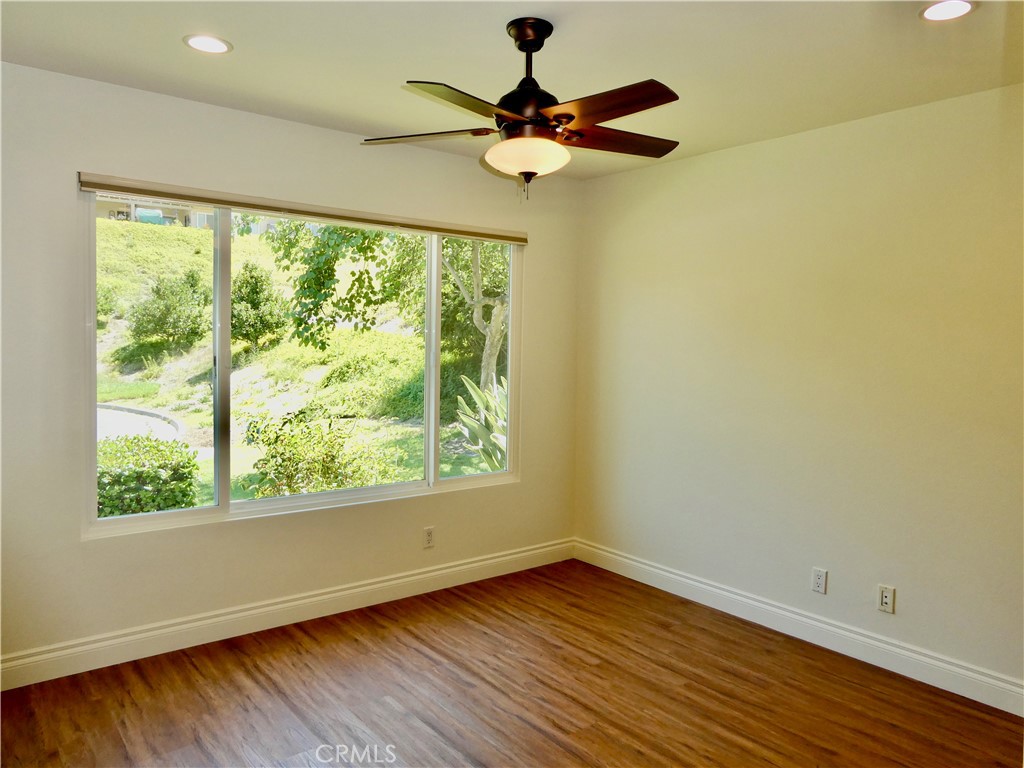 23531 Via Murillo Property Photo 19