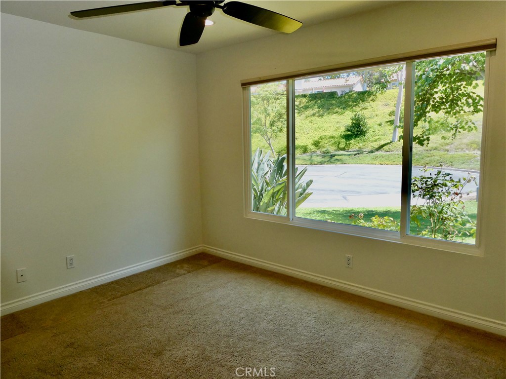 23531 Via Murillo Property Photo 25