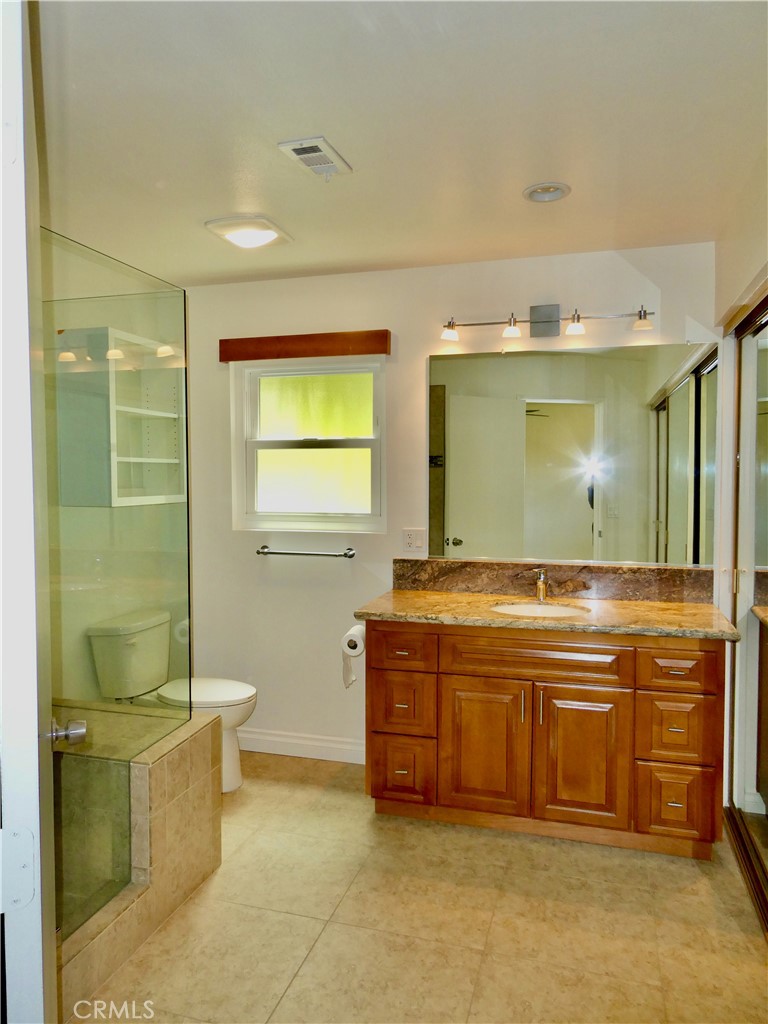 23531 Via Murillo Property Photo 32