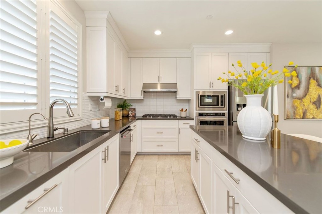123 Tenor Property Photo 6
